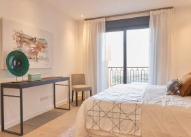 22-by-quartiers-benahavis-vernieuwd-appartement-kopen-luxe-bed-1170x760