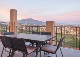 22-by-quartiers-benahavis-vernieuwd-appartement-kopen-luxe-terrassen-1170x760