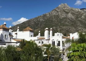 columbus-hills-sierra-blanca-marbella-costa-del-sol-luxe-appartementen-te-koop-bergen