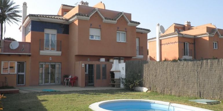 half-vrijstaande-huis-estepona-costa-del-sol-r134059