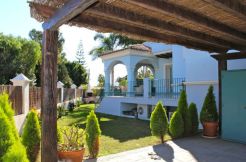 Half-Vrijstaande Villa - Puerto Banús, Costa del Sol