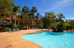 Begane Grond Appartement - Sierra Blanca, Costa del Sol
