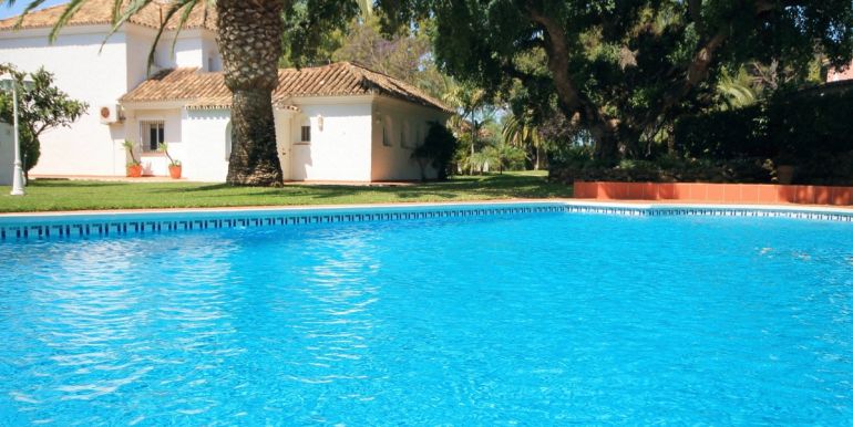 vrijstaande-villa-calahonda-costa-del-sol-r3187744