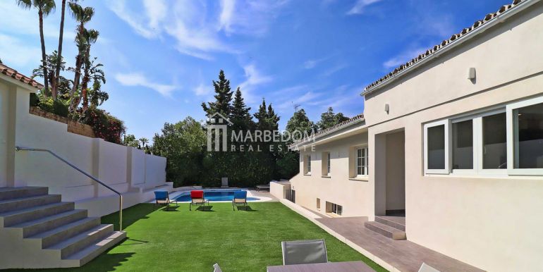 vrijstaande-villa-nueva-andalucaua-costa-del-sol-r3455299