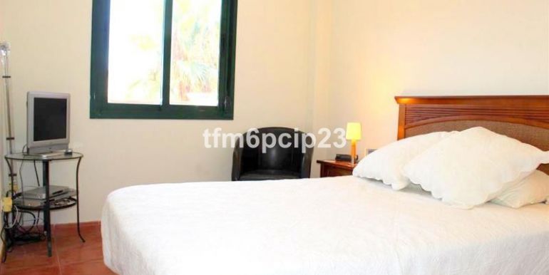 tussenverdieping-appartement-casares-playa-costa-del-sol-r3465913
