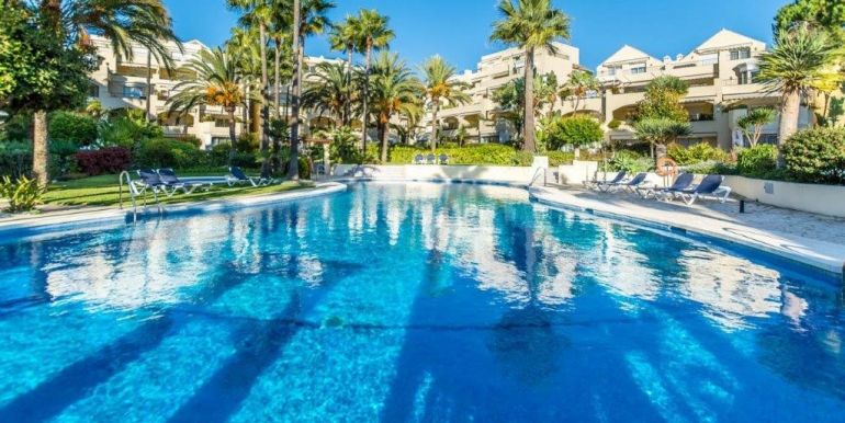 begane-grond-appartement-elviria-costa-del-sol-r3471892