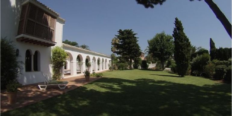vrijstaande-villa-guadalmina-baja-costa-del-sol-r3534244