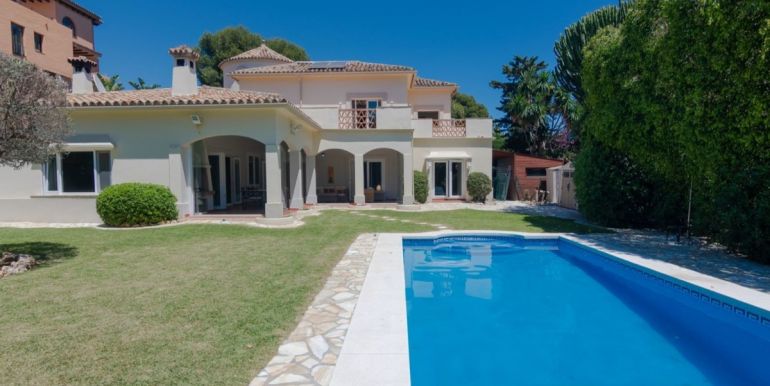 vrijstaande-villa-new-golden-mile-costa-del-sol-r3543052
