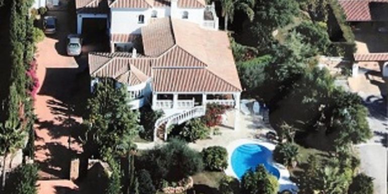 vrijstaande-villa-el-paraiso-costa-del-sol-r3596512