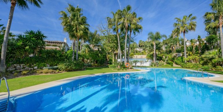 vrijstaande-villa-the-golden-mile-costa-del-sol-r3612686