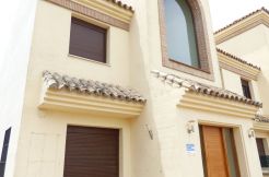 Half-Vrijstaande Villa - Ojén, Costa del Sol