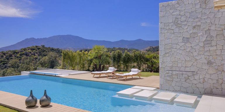 vrijstaande-villa-new-golden-mile-costa-del-sol-r3711275