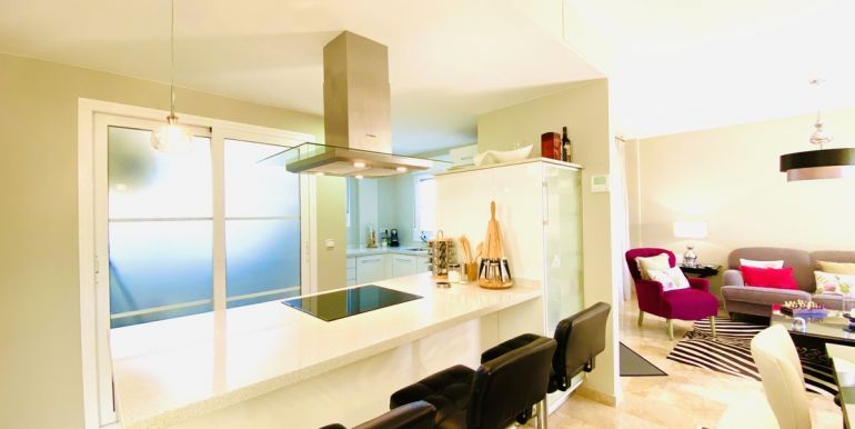 penthouse-appartement-casares-costa-del-sol-r3732376