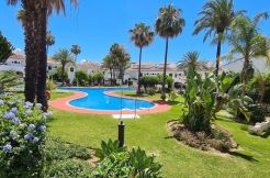 Geschakeld Huis - Estepona, Costa del Sol