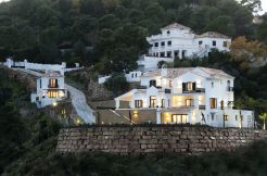 Vrijstaande Villa - El Madroñal, Costa del Sol