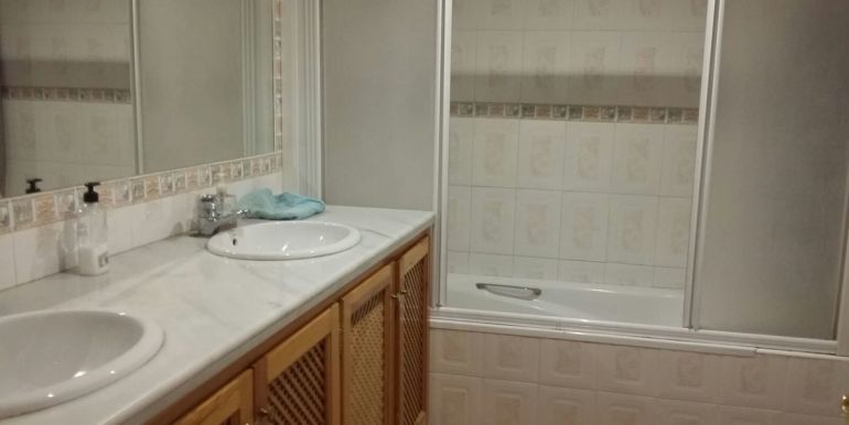 tussenverdieping-appartement-nueva-andalucaua-costa-del-sol-r3783490