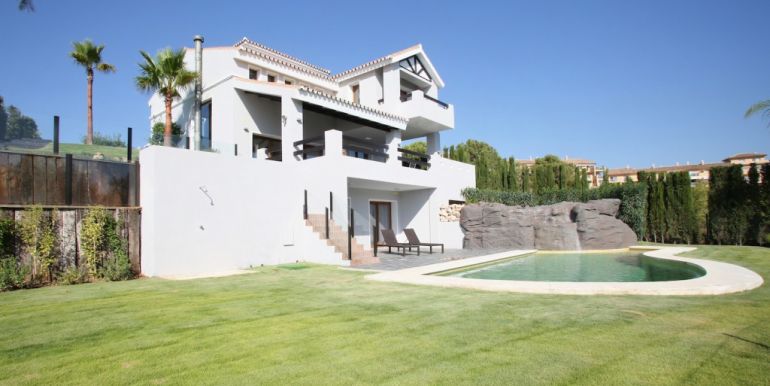vrijstaande-villa-estepona-costa-del-sol-r3784987