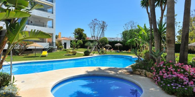 begane-grond-appartement-calahonda-costa-del-sol-r3785332