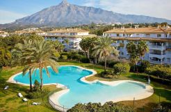 Tussenverdieping Appartement - Atalaya, Costa del Sol
