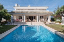 Vrijstaande Villa - Los Monteros, Costa del Sol