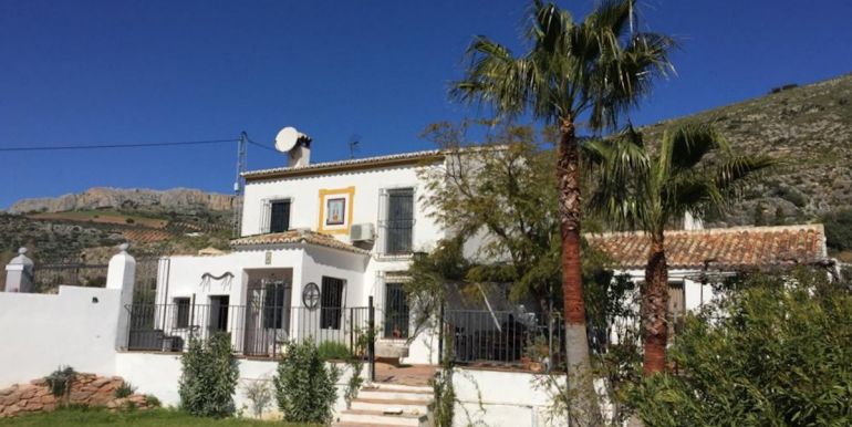 vrijstaande-villa-caaaete-la-real-costa-del-sol-r3827830