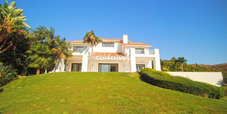 vrijstaande-villa-benahavaus-costa-del-sol-r3835081
