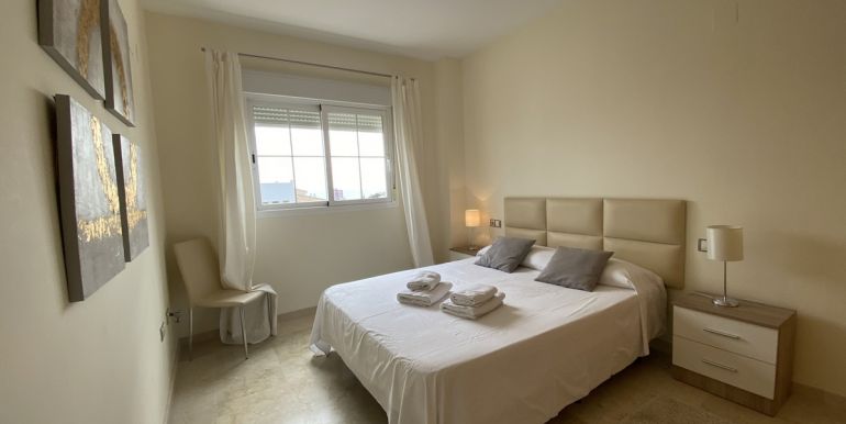 penthouse-appartement-la-duquesa-costa-del-sol-r3938458