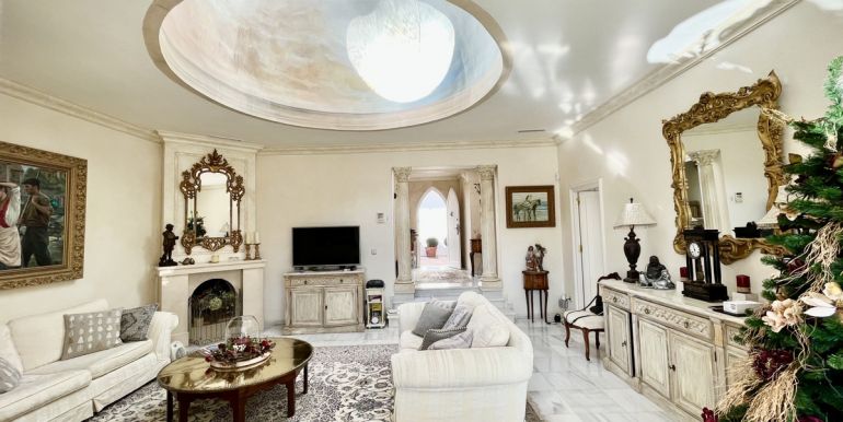 half-vrijstaande-villa-the-golden-mile-costa-del-sol-r3977137