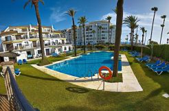 Begane Grond Appartement - La Duquesa, Costa del Sol