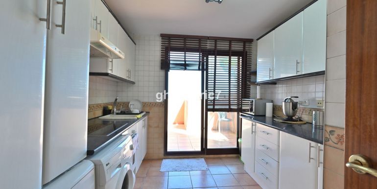 tussenverdieping-appartement-calahonda-costa-del-sol-r4110451
