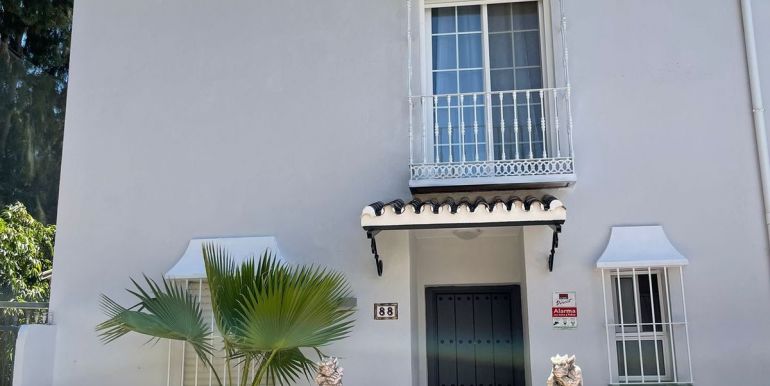 half-vrijstaande-huis-nueva-andalucaua-costa-del-sol-r4111159