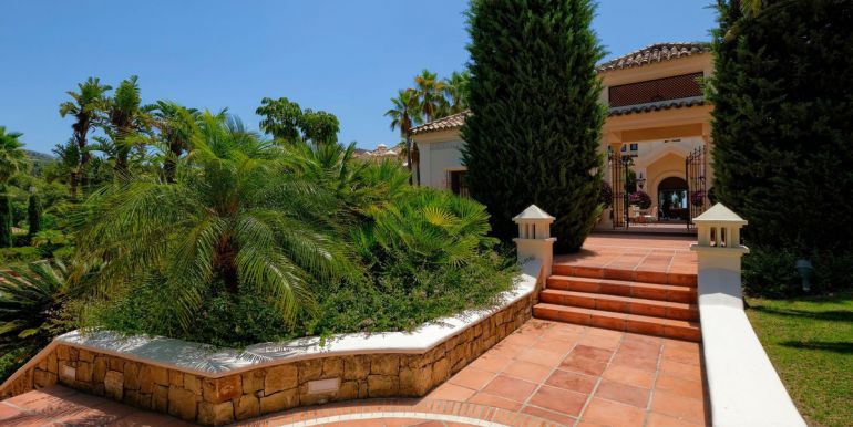 vrijstaande-villa-marbella-costa-del-sol-r4120759
