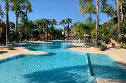 Begane Grond Appartement - Nueva Andalucía, Costa del Sol